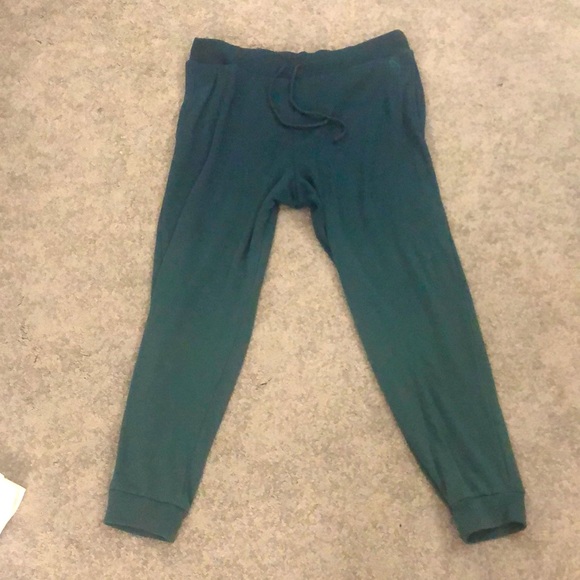 Victoria’ Secret Green Ombre Sweatpants - Picture 1 of 5